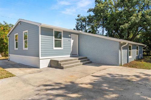 3723 Temple St, TAMPA, FL, 33619-1439 | Card Image