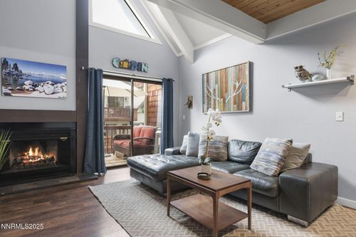 unit-61-989 Tahoe Blvd, Incline Village, NV, 89451-9702 | Card Image