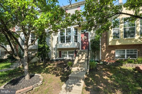 10904 Pope St, MANASSAS, VA, 20109-8253 | Card Image
