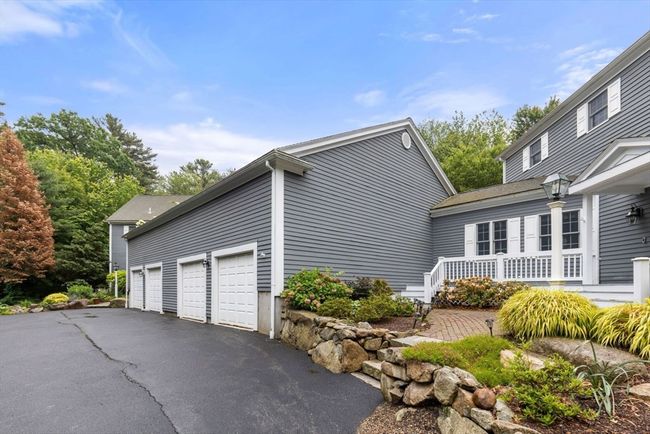 11 - 11 Forest Ln, Condo with 3 bedrooms, 4 bathrooms and 2 parking in Scituate MA | Image 39