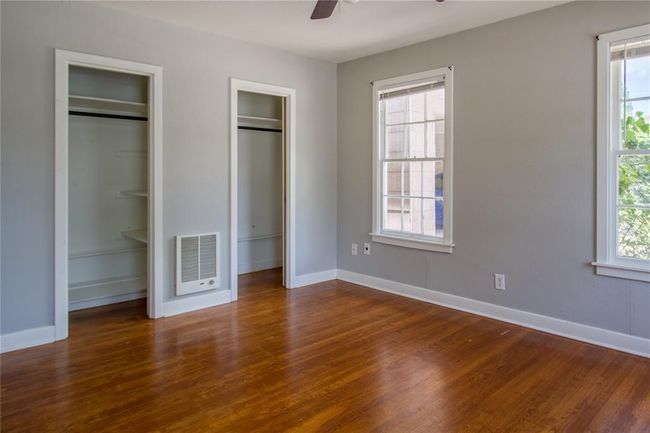 711 E Sixth St, House other with 3 bedrooms, 2 bathrooms and 3 parking in Brenham TX | Image 12