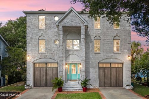 104 Sw Yacht Dr, Oak Island, NC, 28465-7548 | Card Image