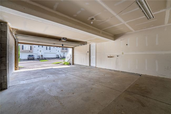 206 Mountain Dr, Townhouse with 3 bedrooms, 3 bathrooms and 2 parking in Carnegie PA | Image 30