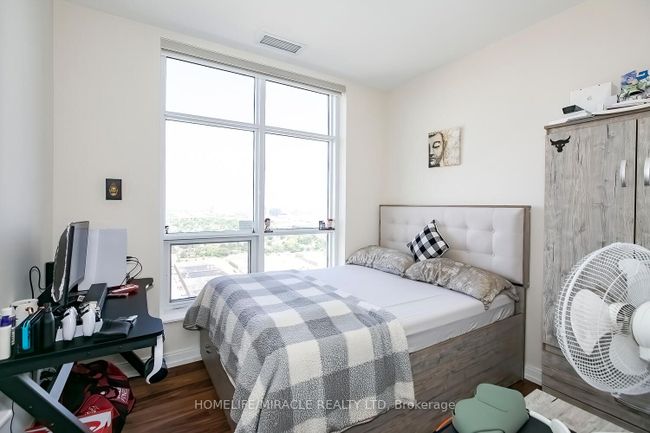 PH20 - 181 Village Green Sq, Condo with 2 bedrooms, 1 bathrooms and 1 parking in Toronto ON | Image 27