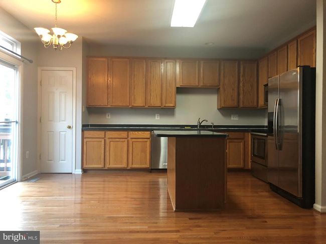 20121 Hardwood Ter, Townhouse with 3 bedrooms, 4 bathrooms and null parking in ASHBURN VA | Image 7