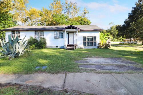 509 Henry St, Eastover, SC, 29044-9585 | Card Image