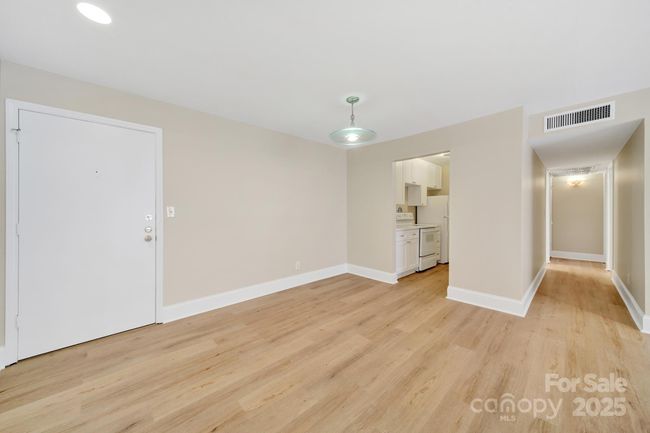 UNIT-420 - 1323 Queens Rd, Condo with 2 bedrooms, 2 bathrooms and null parking in Charlotte NC | Image 10