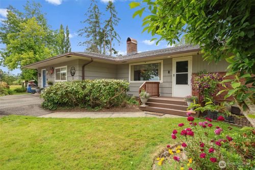 236 Newaukum Valley Rd, Chehalis, WA, 98532-8862 | Card Image
