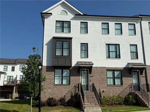 1112 Larkin Dr, Buford, GA, 30518-6447 | Card Image