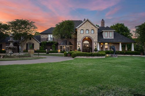 725 Locust Dr., Red Oak, TX, 75154 | Card Image