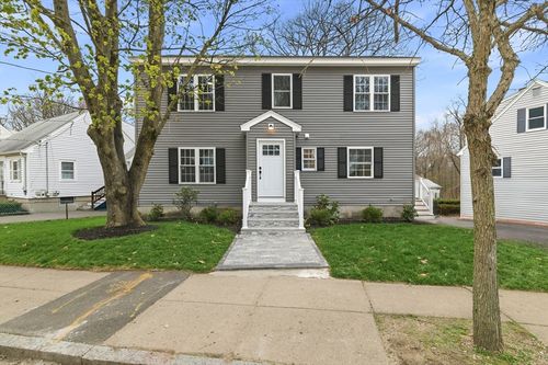 120 Windham Rd, Boston, MA, 02136-1822 | Card Image