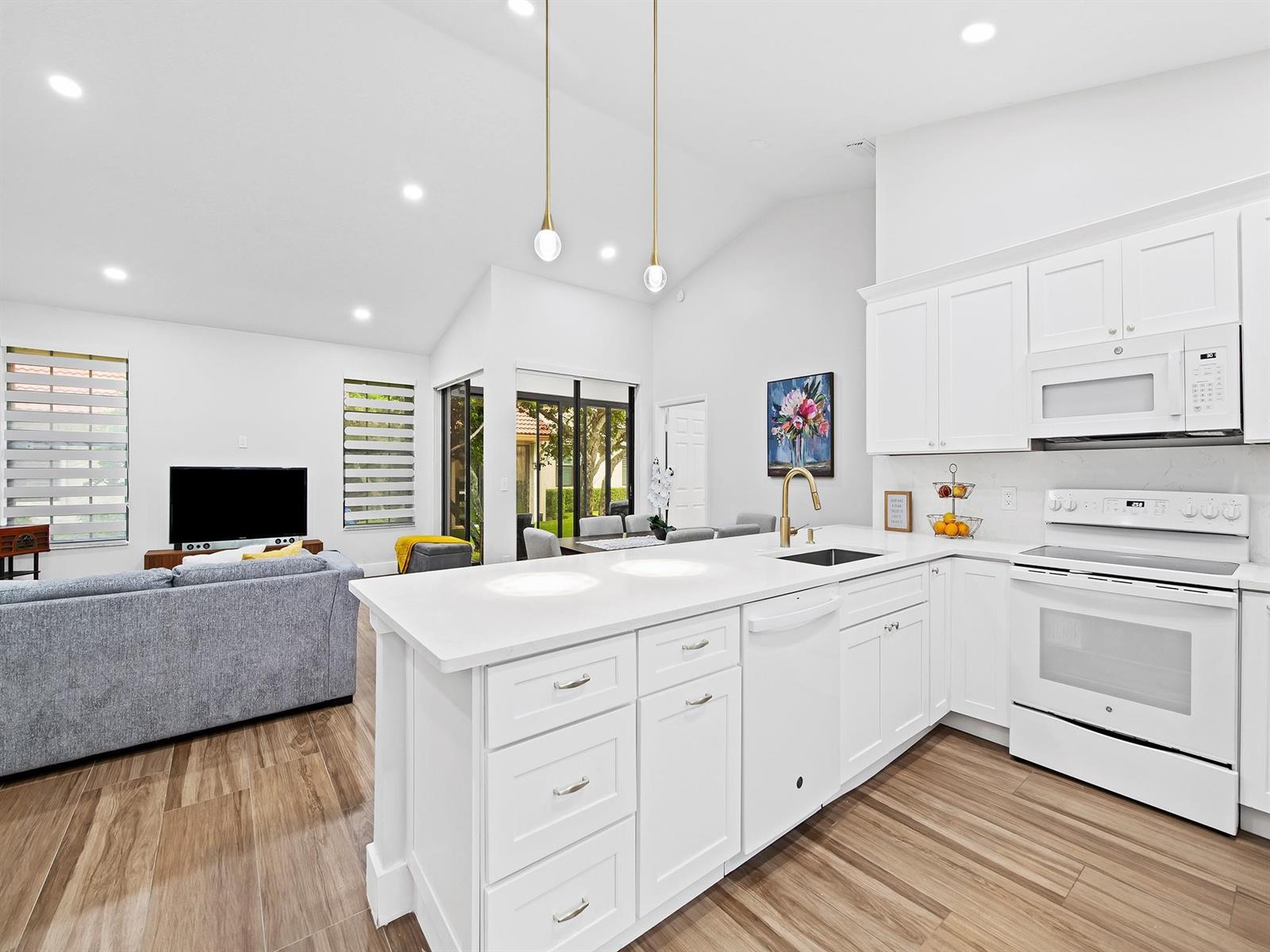 Residential Lease in Boynton Beach 4