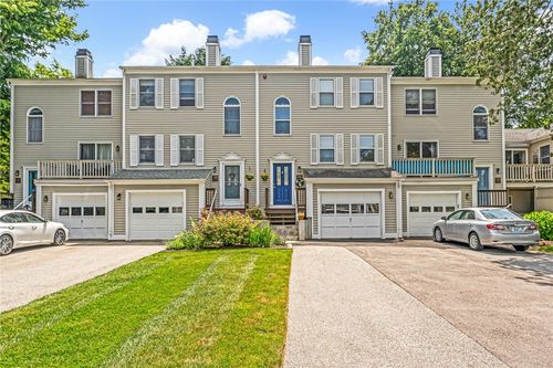 506 Clarks Row, Bristol, RI, 02809-1581 | Card Image