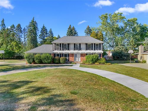 3072 Brewster, West Bloomfield, MI, 48322-2471 | Card Image