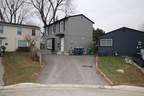 8 Huntington Crt, Brampton, ON, L6S1S4 | Card Image