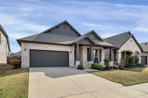 1404 Arrowwood Dr, Aubrey, TX, 76227-1476 | Card Image