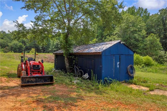 6160 Campbellton Redwine Rd, House other with 2 bedrooms, 1 bathrooms and null parking in Chattahoochee Hills GA | Image 11