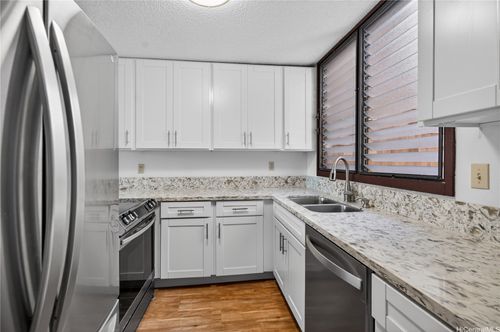 319-1015 Aoloa Pl, Kailua, HI, 96734-5205 | Card Image