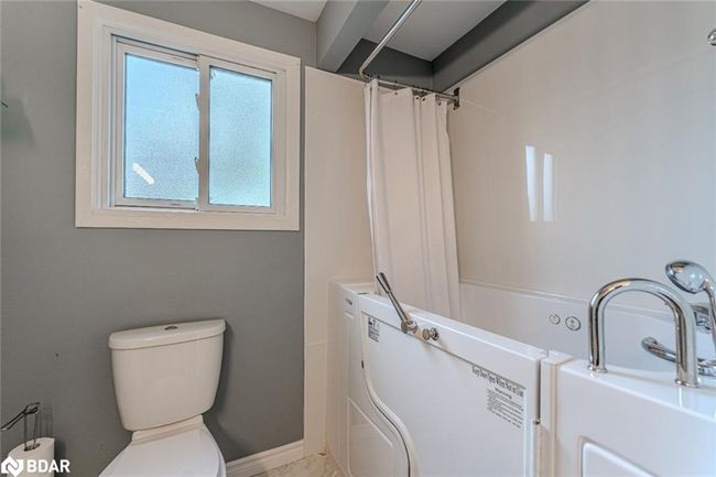 3384 Dobson Rd, House other with 4 bedrooms, 2 bathrooms and 12 parking in Springwater ON | Image 14