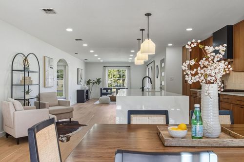 1811 Rogge Ln, Austin, TX, 78723-3416 | Card Image