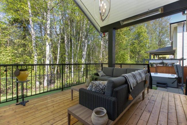 39253 Falcon Cres, House other with 3 bedrooms, 3 bathrooms and 3 parking in Squamish BC | Image 29