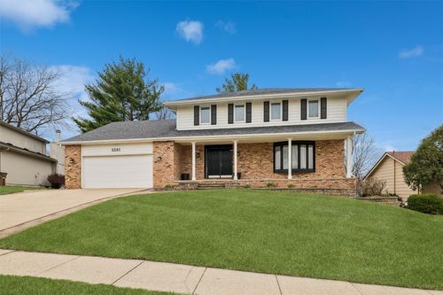 5201 Cody Dr, West Des Moines, IA, 50265-2817 | Card Image