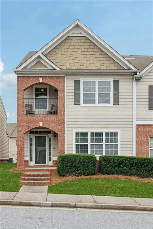 7556 Rutgers Cir, Fairburn, GA, 30213-5515 | Card Image