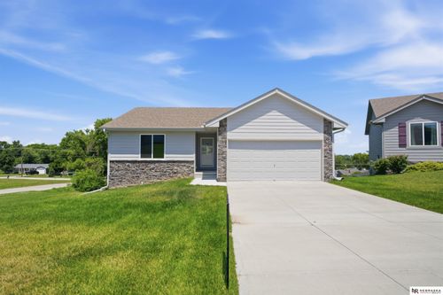 1010 S 14th Ave, Blair, NE, 68008-2012 | Card Image
