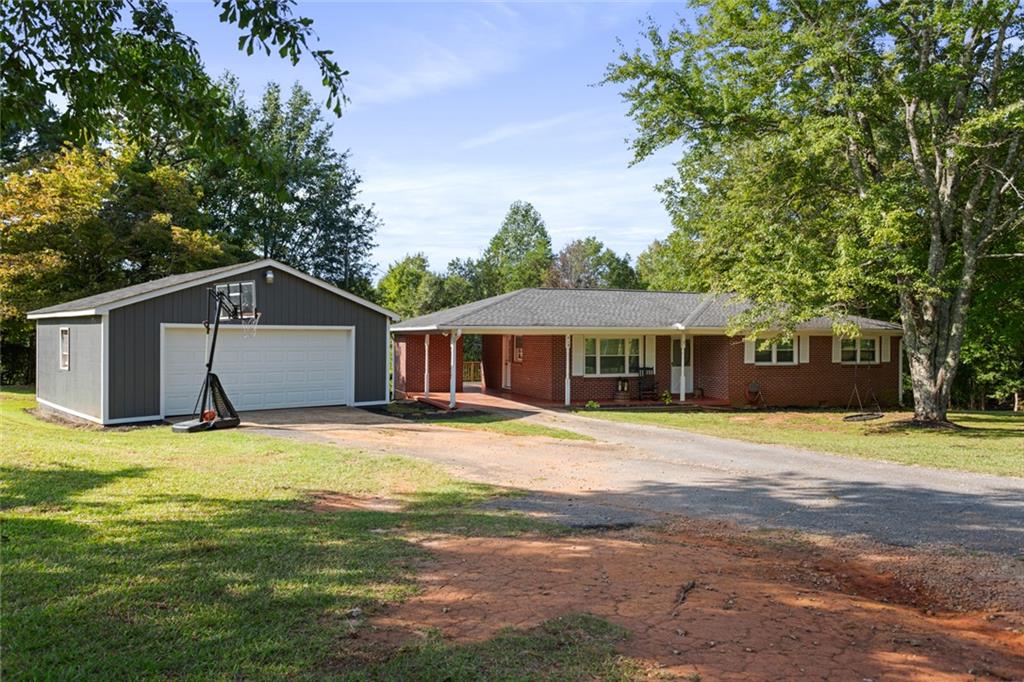 Stewart Rd, Walhalla, SC 29691