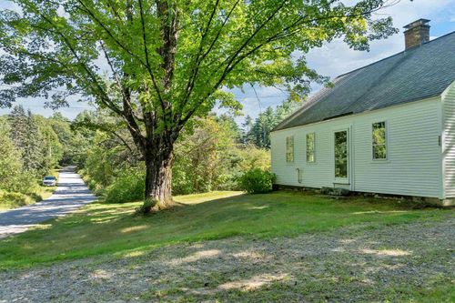 285 Range Rd, Sandwich, NH, 03227-3226 | Card Image