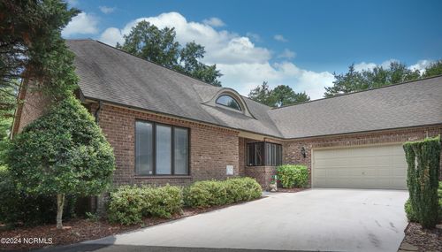 3 Sodbury Court, Pinehurst, NC, 28374 | Card Image