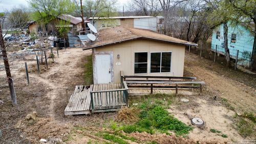 61 Torres St, Batesville, TX, 78829 | Card Image