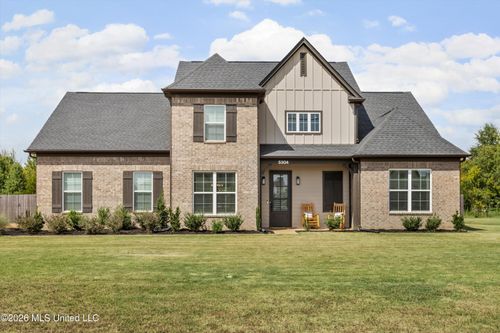 5304 Douglas Dr, Olive Branch, MS, 38654-7740 | Card Image