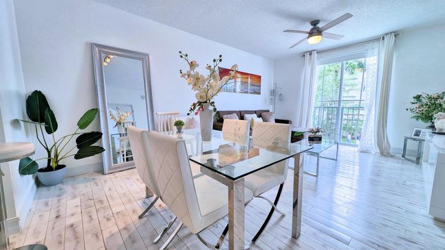 APT-203 - 720 S Sapodilla Ave, Condo with 1 bedrooms, 1 bathrooms and null parking in West Palm Beach FL | Image 4