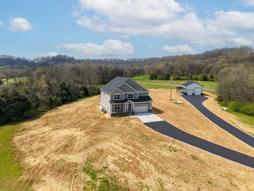 3333 Booker Ridge Rd, Mount Pleasant, TN, 38474-3009 | Card Image