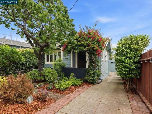 3758 Patterson Ave., Oakland, CA, 94619 | Card Image
