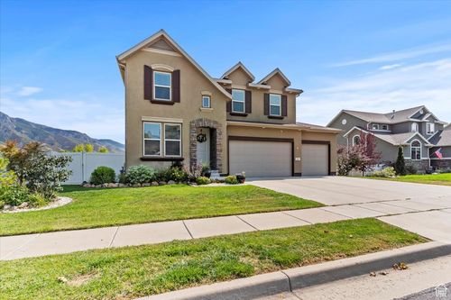 2008 E Redtail Way, Layton, UT, 84040-4904 | Card Image