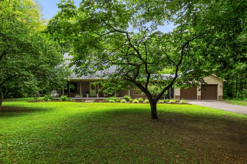 83 Shelby Ln, Stanford, KY, 40484 | Card Image