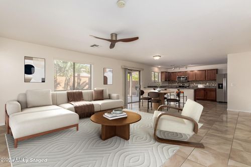 7924 W Williams St, Phoenix, AZ, 85043-1477 | Card Image