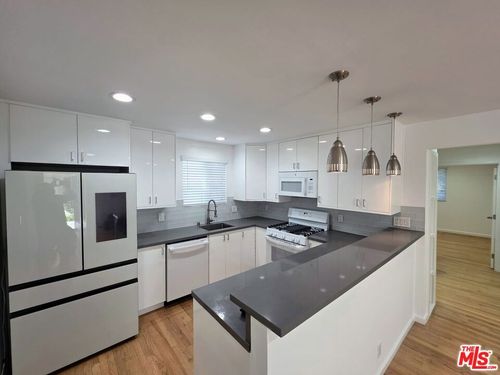 apt-1-1029 Pleasantview Ave, Venice, CA, 90291-6003 | Card Image