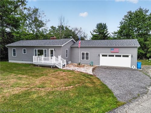 13813 Ravenna Rd, Newbury, OH, 44065-9542 | Card Image