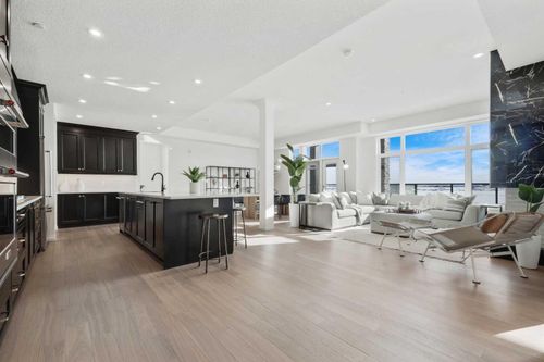 101-180 Marina Cove Se, Calgary, AB, T3M3P4 | Card Image