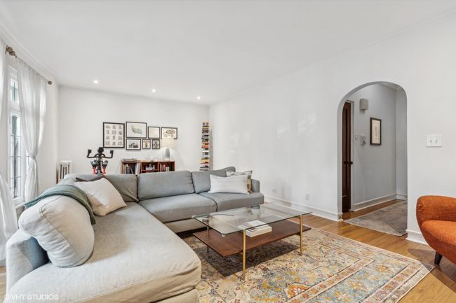 APT-1 - 6609 N Newgard Ave, Condo with 3 bedrooms, 2 bathrooms and null parking in CHICAGO IL | Image 6