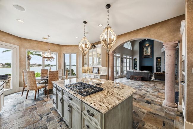 1818 Ray Shell Ct, House other with 5 bedrooms, 7 bathrooms and 5 parking in Seabrook TX | Image 5