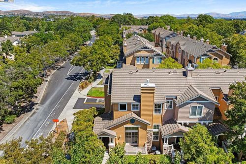 4630 Central Pkwy, Dublin, CA, 94568-7549 | Card Image