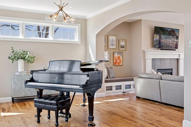 15549 Ranchview Ct, House other with 5 bedrooms, 5 bathrooms and null parking in Wayzata MN | Image 11