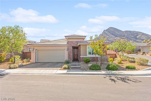 2761 Renewal Ct, Las Vegas, NV, 89138-6147 | Card Image