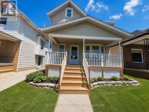 1058 Moy Ave, Windsor, ON, N9A2P3 | Card Image