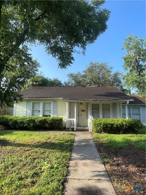 1505 E Park Ave, Victoria, TX, 77901-5516 | Card Image