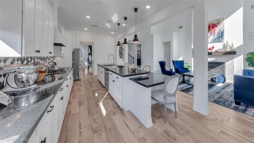 33004 Durango Bay Ct, Conroe, TX, 77385-5072 | Card Image